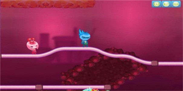 闪翼双星无敌手机版-闪翼双星小游戏手机版 运行截图3